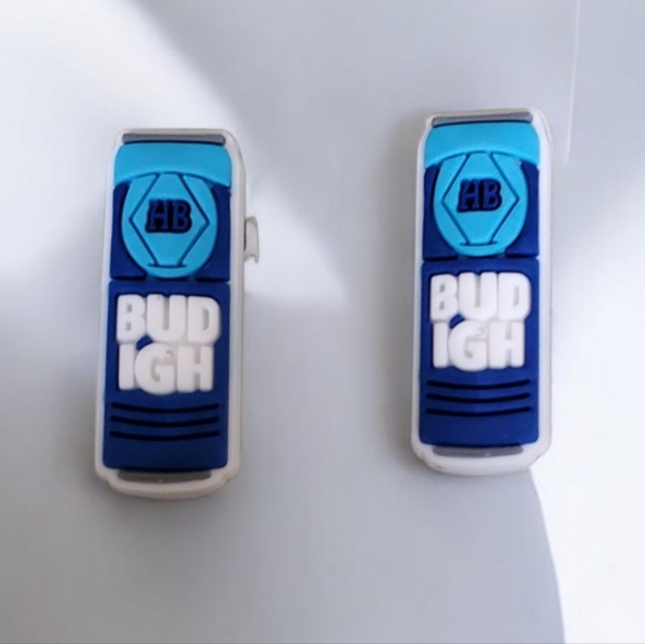 Beer Croc Charms - Picture 1 of 2